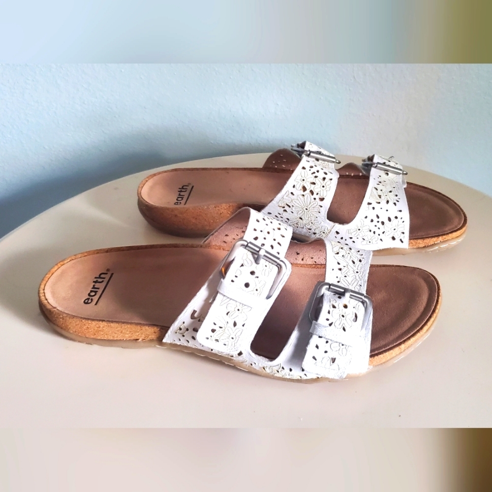 Earth Leather Sandals